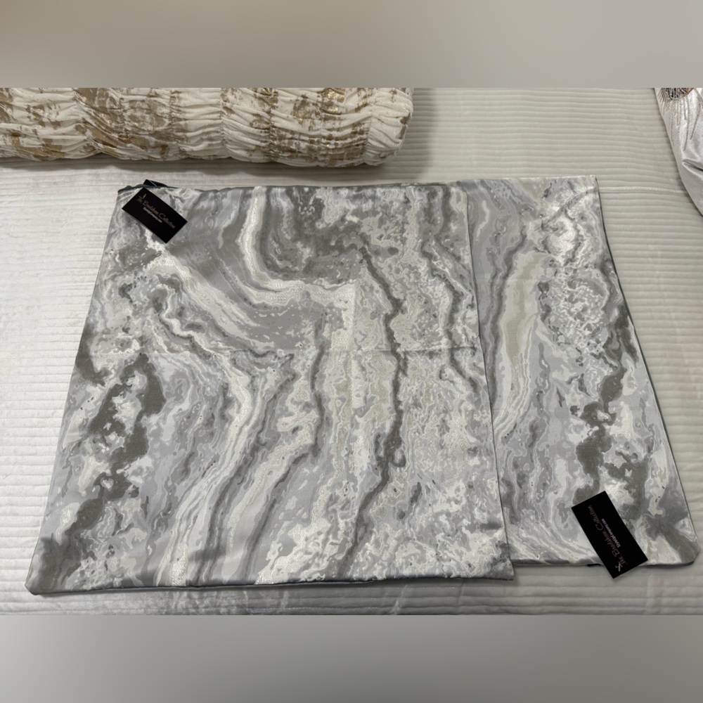 2- NWT The Bradshaw Collection Silver Gray Marble Pillow covers 24x24